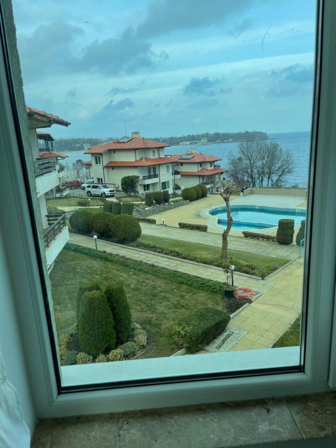 Caprice Apartment In Lozenec Kiten  Exterior photo