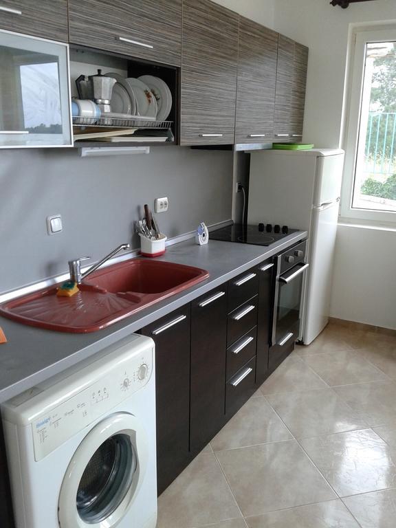 Caprice Apartment In Lozenec Kiten  Room photo