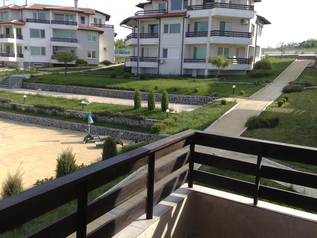 Caprice Apartment In Lozenec Kiten  Room photo