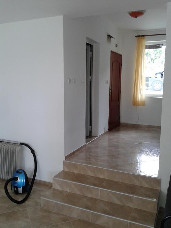 Caprice Apartment In Lozenec Kiten  Room photo