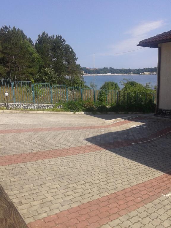 Caprice Apartment In Lozenec Kiten  Exterior photo